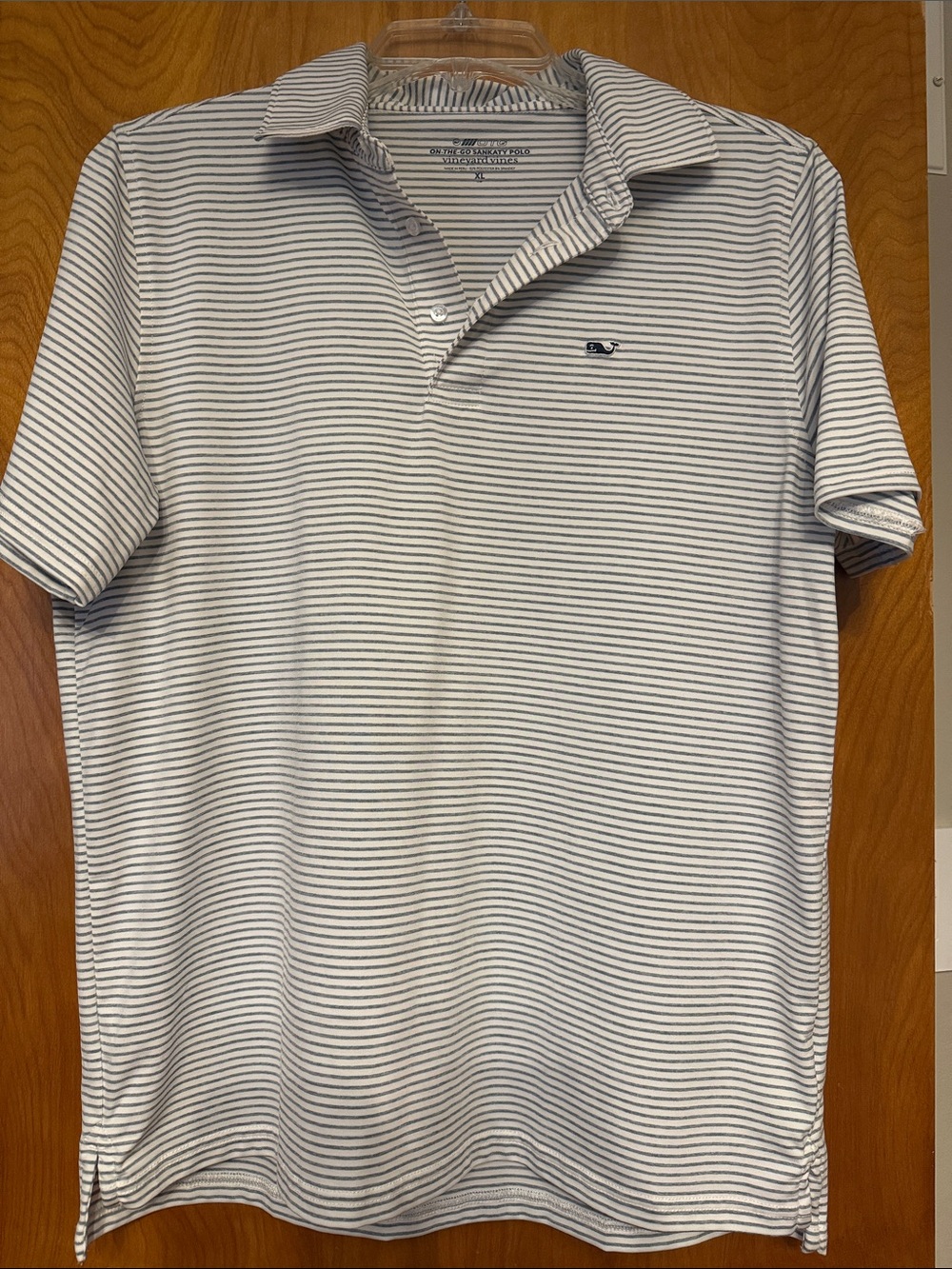 Vineyard Vines White Polo with Thin Navy Stripes